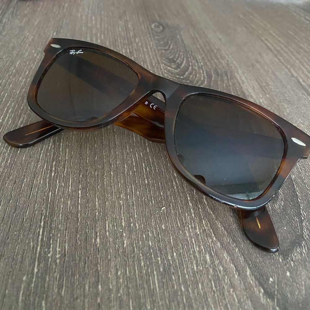 Ray-Ban Wayfarer sunglasses